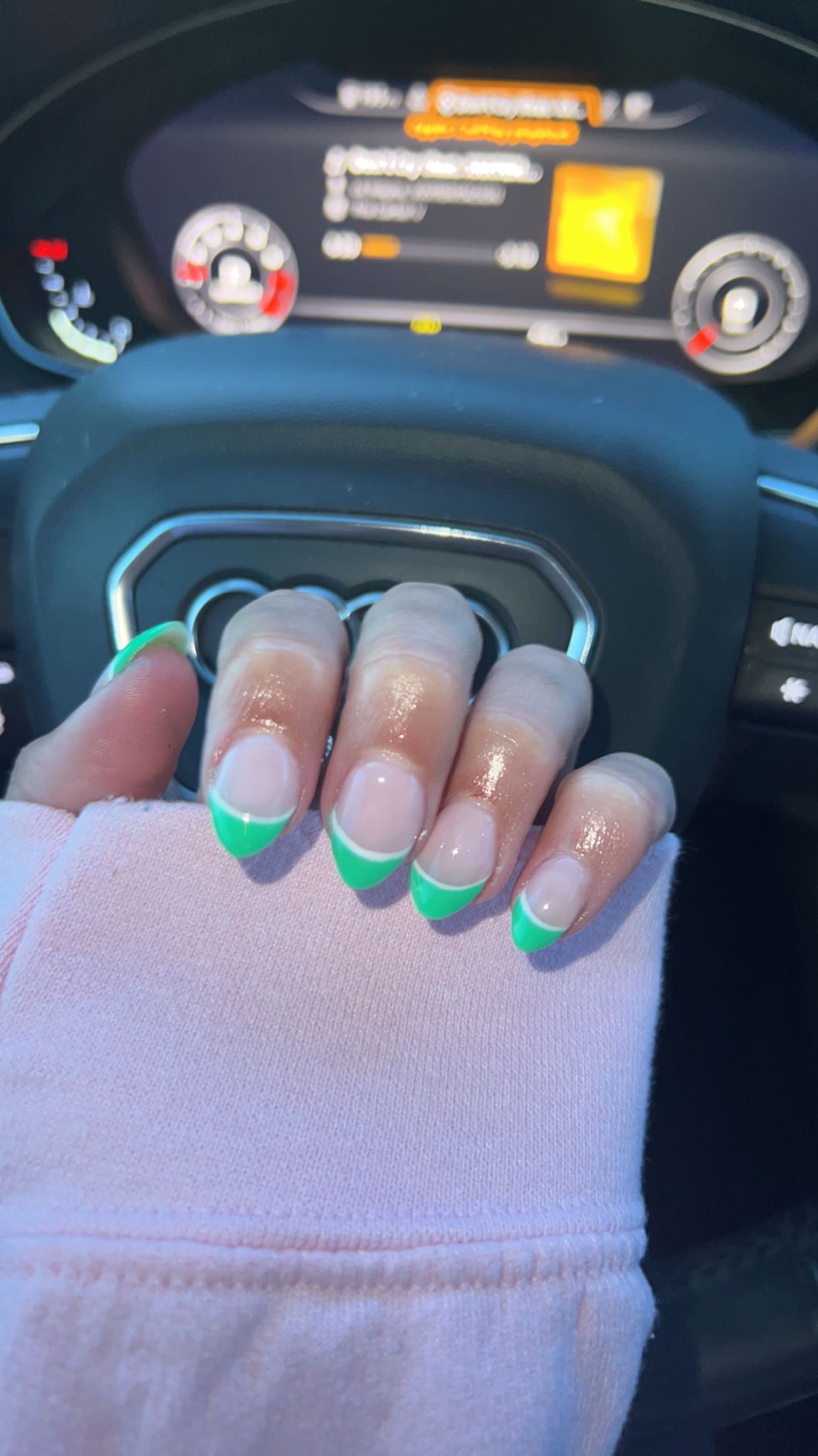 Pink's Nail Salon nail photo 5